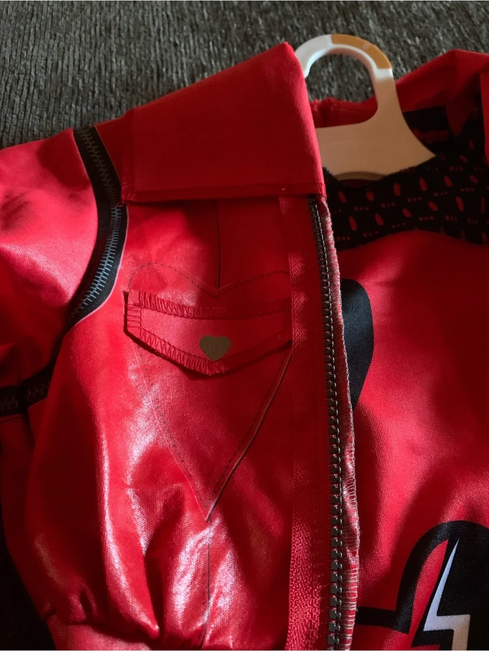 Disney Descendants: The Rise of Red costume jacket - Picture 4 of 7